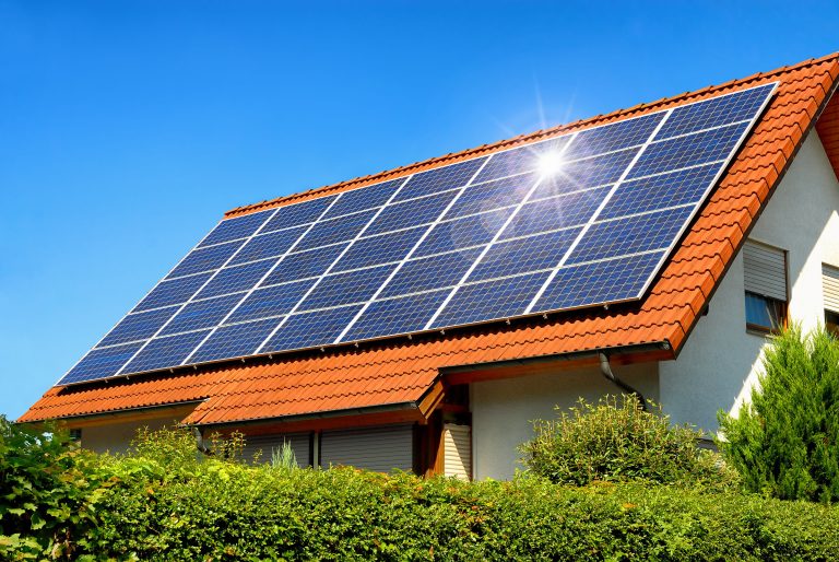 PV-Anlage Bayern: Von der Beratung bis zur Installation der perfekten Anlage