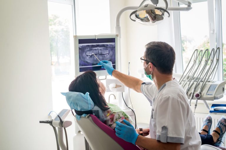Hollywood Smile Türkei: Wie CAD/CAM-Technologie die Behandlung unterstützt